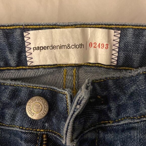 Size 0 Paper, Denim & Cloth slightly flared jeans with 33" inseam - Picture 5 of 8